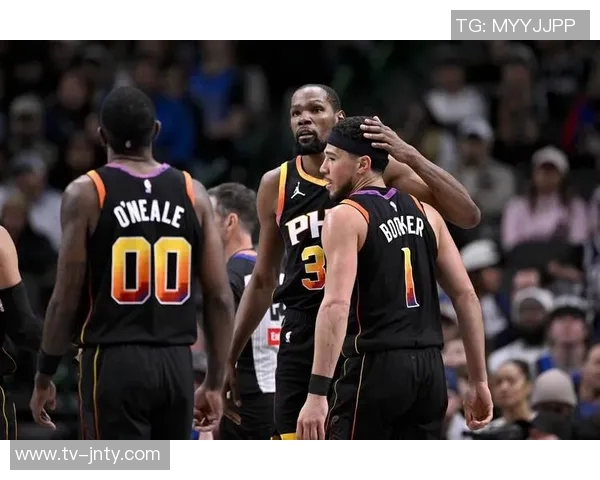 火记辟谣杜兰特并未喷贝利实际上是对替补席科利尔发火