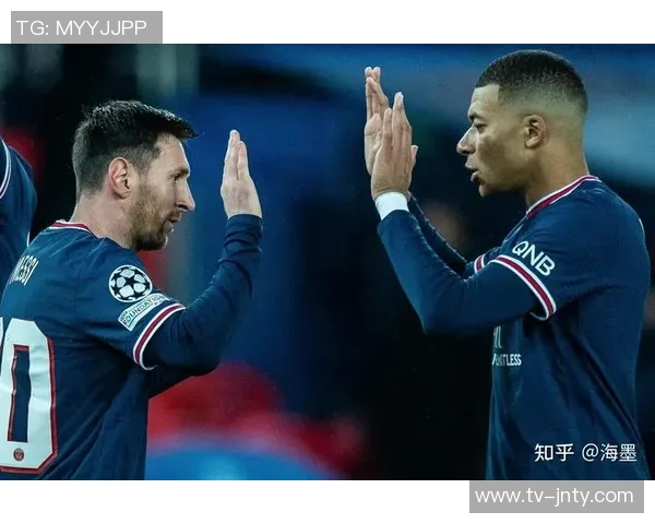 费德勒谈梅西世界杯表现称难以比较两者成就与影响力