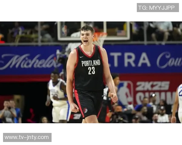 开拓者防守松懈如度假克林根遭戈贝尔全面压制表现堪忧